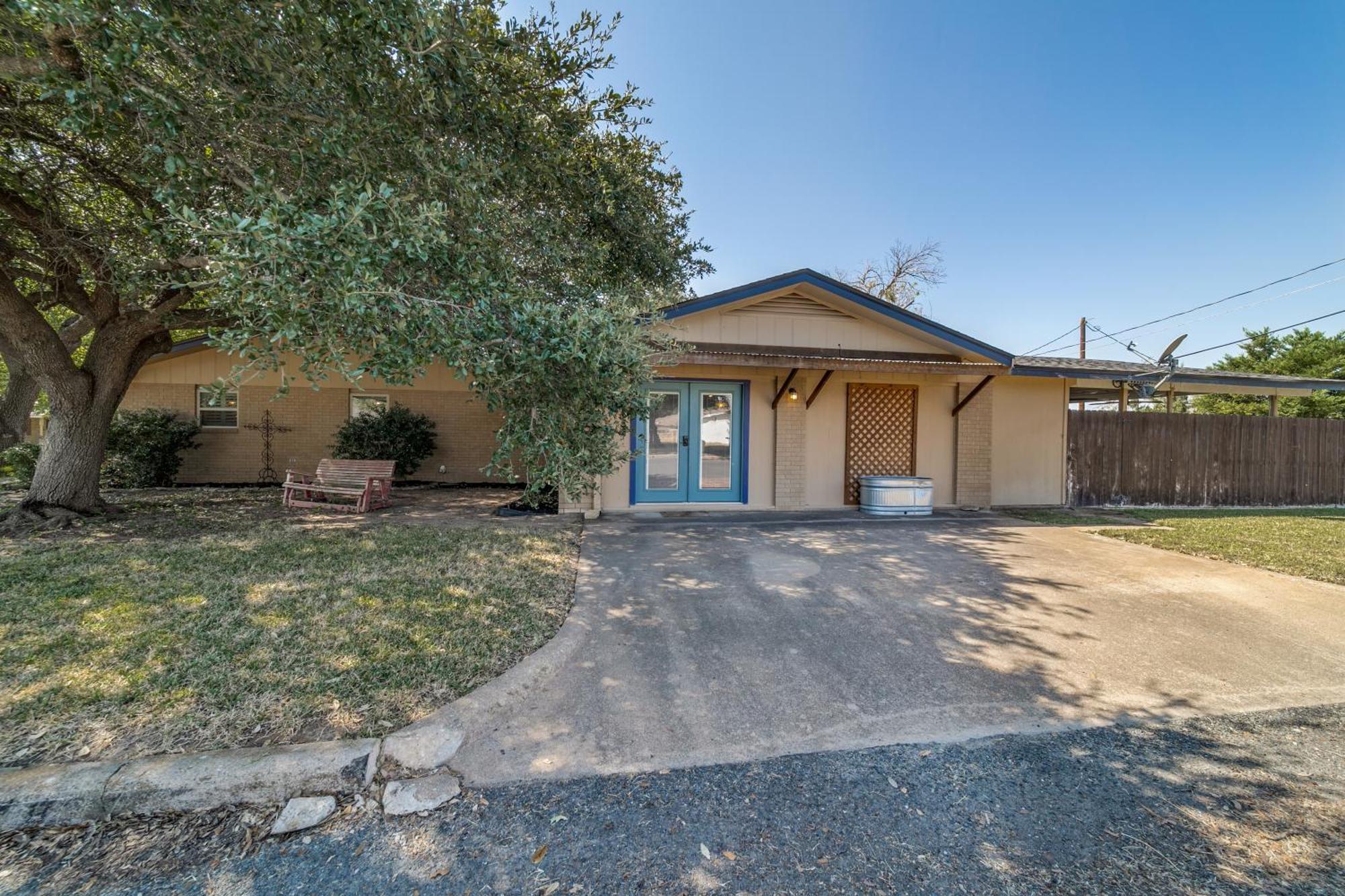 Charming Pet Friendly 4 Bdrm Home Mins To Main St And Wineries Fredericksburg Luaran gambar