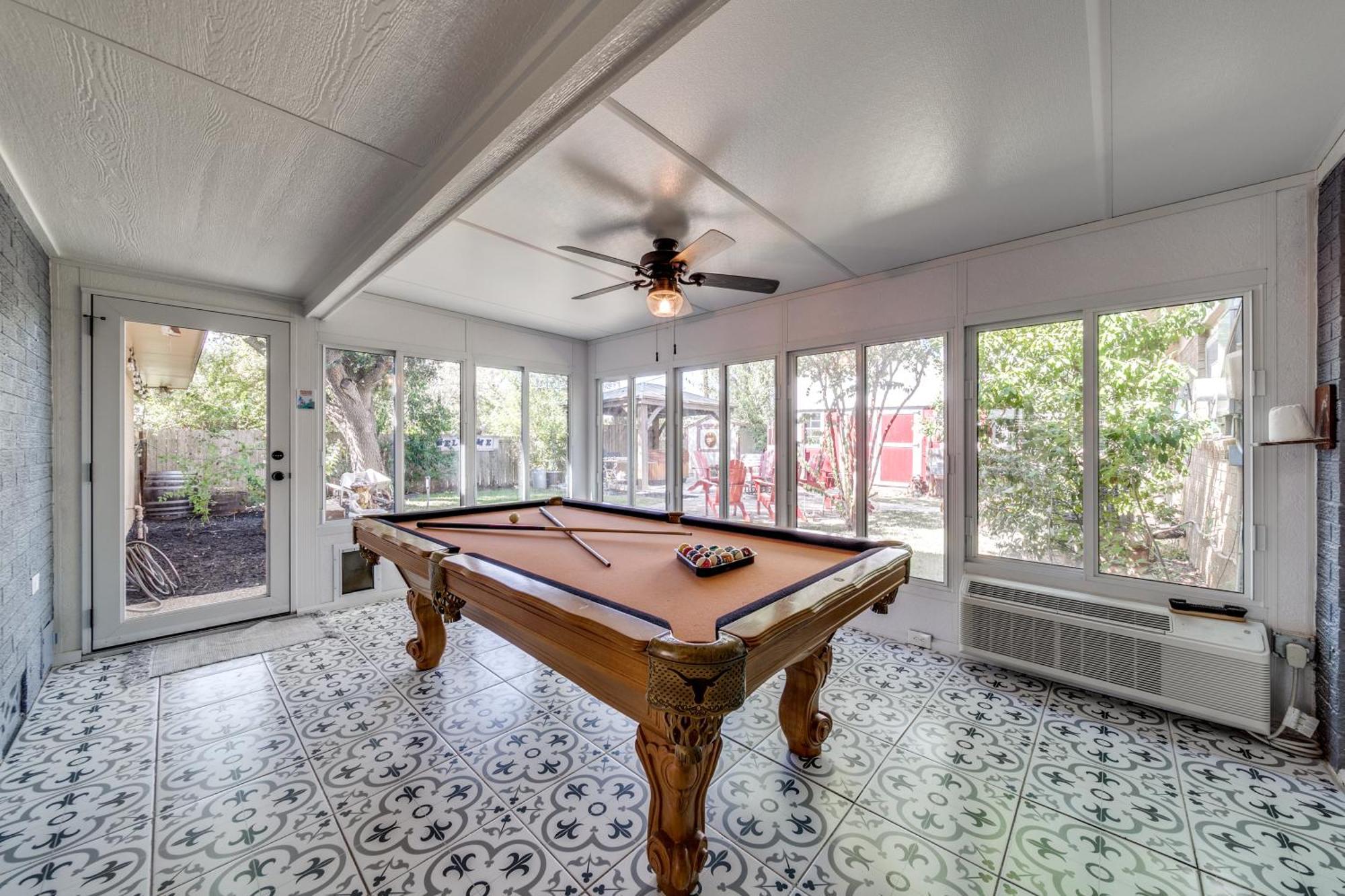 Charming Pet Friendly 4 Bdrm Home Mins To Main St And Wineries Fredericksburg Luaran gambar