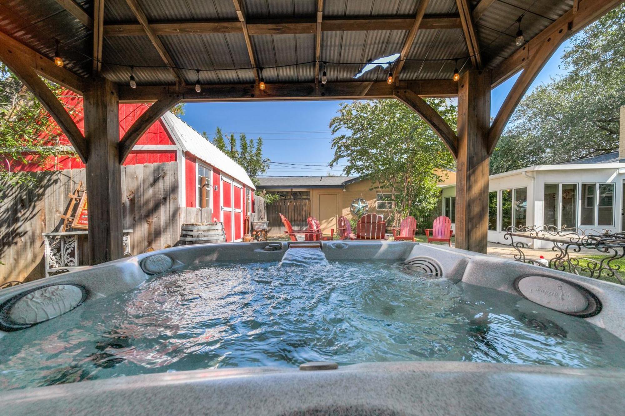 Charming Pet Friendly 4 Bdrm Home Mins To Main St And Wineries Fredericksburg Luaran gambar