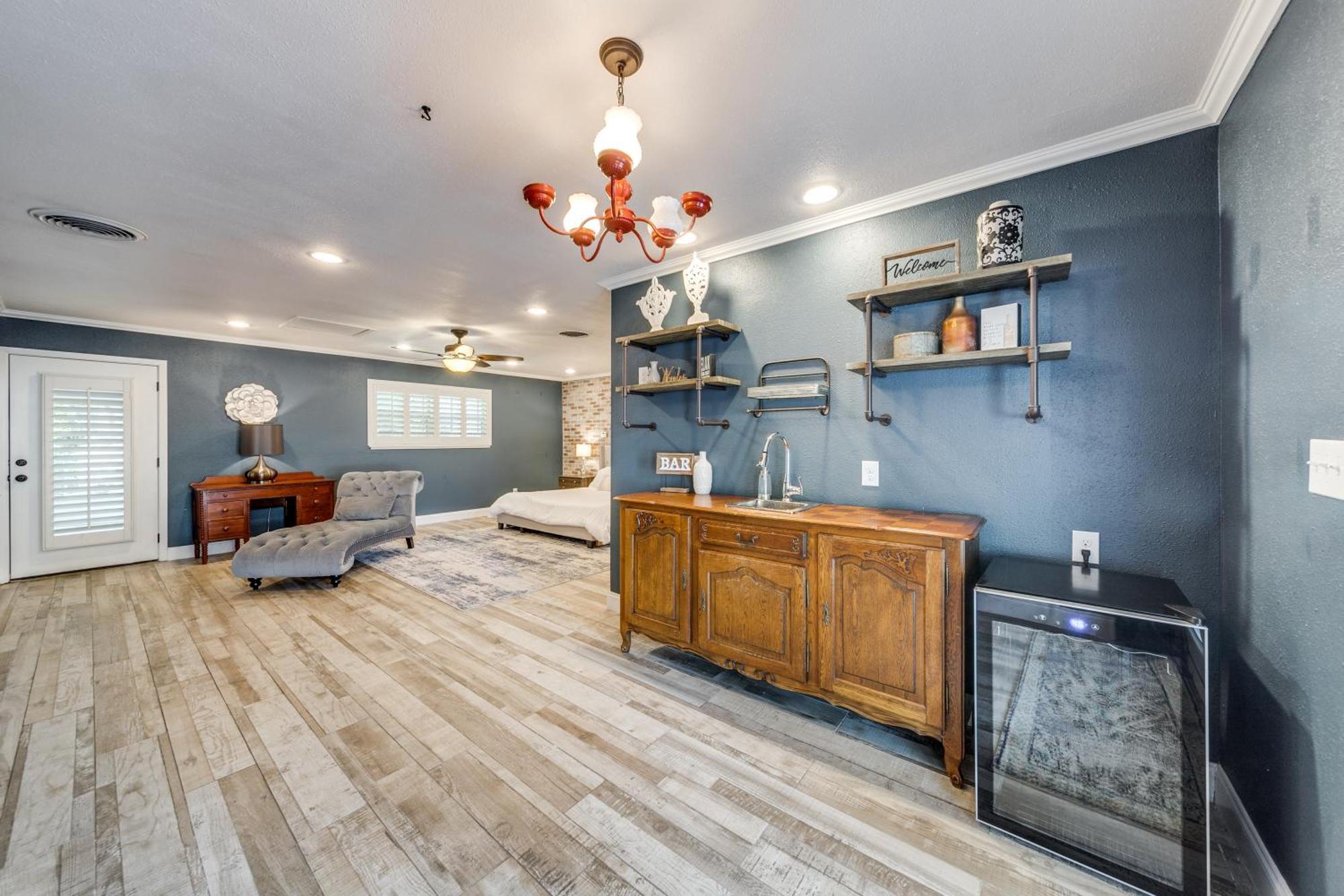 Charming Pet Friendly 4 Bdrm Home Mins To Main St And Wineries Fredericksburg Luaran gambar